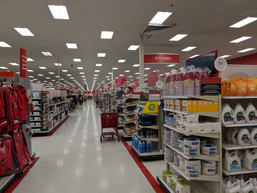 Department Store «Target», reviews and photos, 13301 Gateway Center Dr, Gainesville, VA 20155, USA