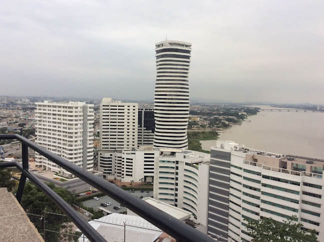 Puerto Santa Ana Parking 1 - Guayaquil