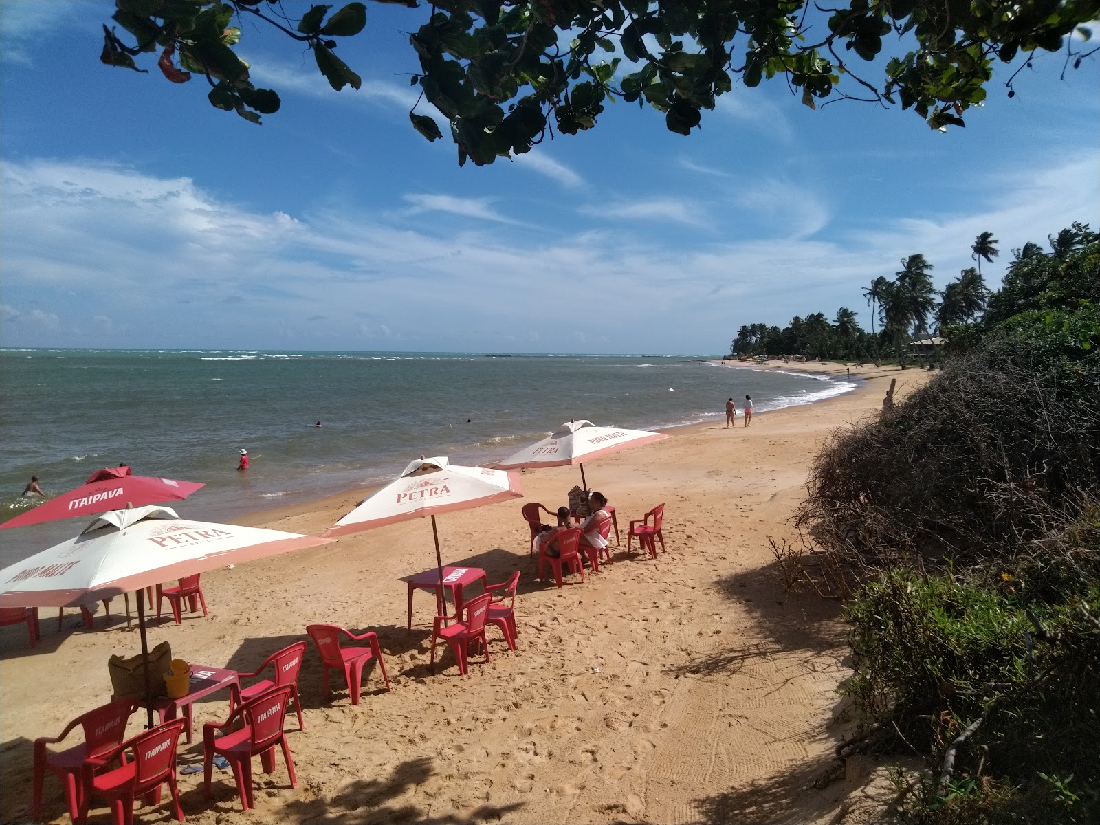 Valokuva Praia Sonho Verdeista. pinnalla turkoosi puhdas vesi:n kanssa