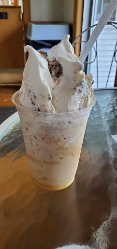 Ice Cream Shop «Blueberry Hill Dairy Bar», reviews and photos, 355 High St, Ellsworth, ME 04605, USA