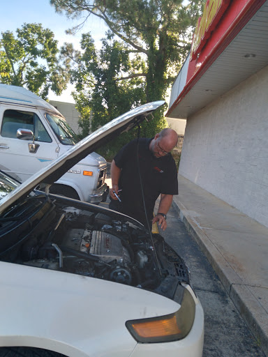 Auto Parts Store «Advance Auto Parts», reviews and photos, 902 Pass Rd, Gulfport, MS 39501, USA