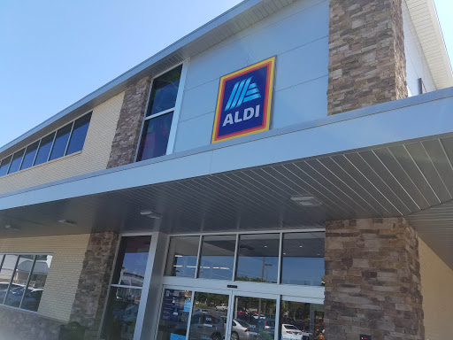 Supermarket «ALDI», reviews and photos, 10955 Jones Bridge Rd, Johns Creek, GA 30022, USA
