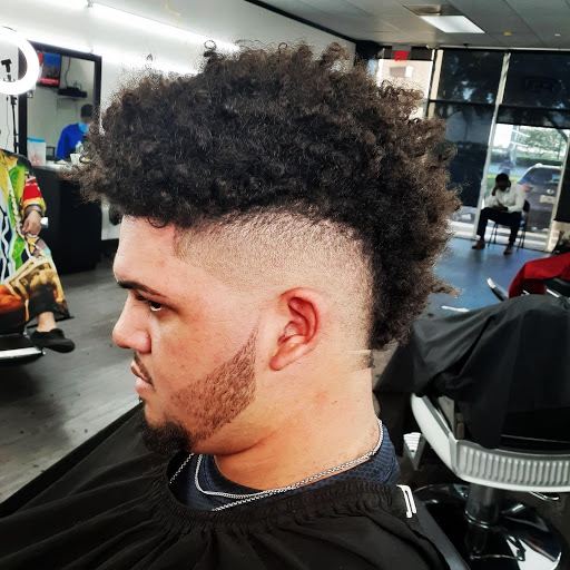 Barber Shop «V.I.P. Cuts Barber Shop Inc.», reviews and photos, 17519 Pines Blvd, Pembroke Pines, FL 33029, USA