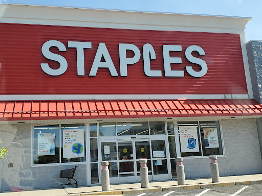 Office Supply Store «Staples», reviews and photos, 179 Highland Ave, Seekonk, MA 02771, USA