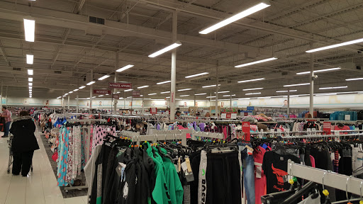 Clothing Store «Burlington Coat Factory», reviews and photos, 480 Boston Rd, Billerica, MA 01821, USA