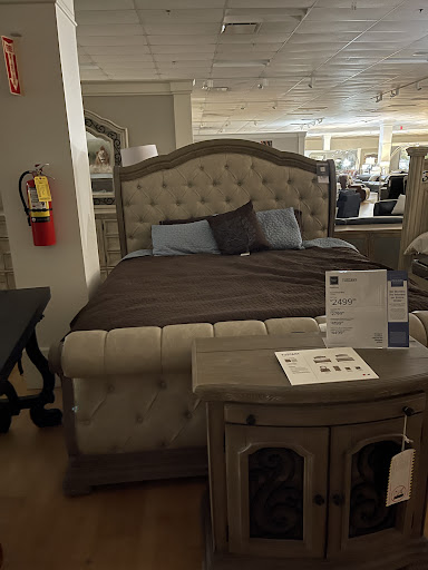 Furniture Store «American Signature Furniture», reviews and photos, 1972 Mt Zion Rd, Morrow, GA 30260, USA