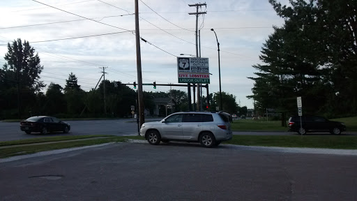 Deli «Route 7 Liquor and Deli», reviews and photos, 2659 Shelburne Rd, Shelburne, VT 05482, USA