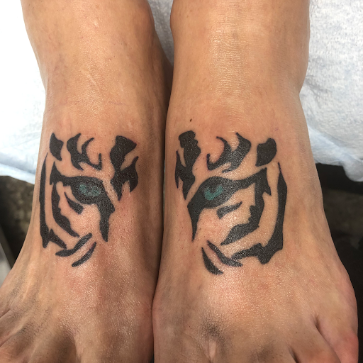 Tattoo Shop «Talon Studio Tattoo», reviews and photos, 14 S Main St, Boonsboro, MD 21713, USA