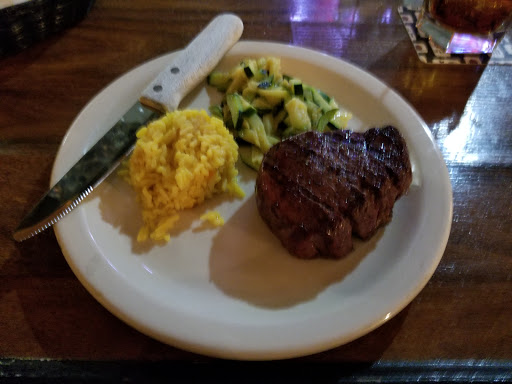 American Restaurant «The Brass Lantern Restaurant and Lounge», reviews and photos, 79 Chestnut Hill Rd, Crossville, TN 38555, USA