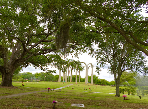 Funeral Home «Vista Memorial Gardens», reviews and photos, 14200 NW 57th Ave, Miami Lakes, FL 33014, USA