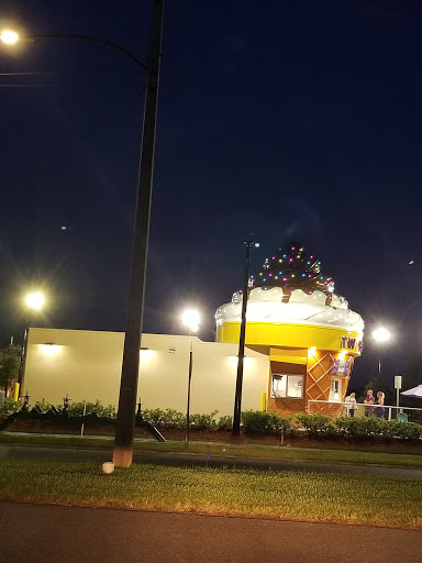 Ice Cream Shop «Twistee Treat Pinellas Park», reviews and photos, 4556 Mainlands Blvd W, Pinellas Park, FL 33782, USA