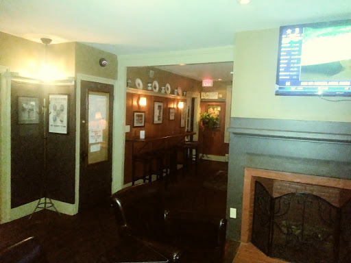 Bar «The Belmont Club», reviews and photos, 34 Franklin St, Fall River, MA 02720, USA