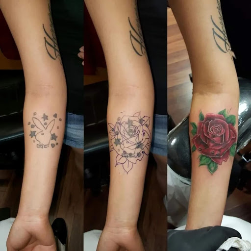 Tattoo Shop «Hollyweird Tattoos», reviews and photos, 569 GA-138, Jonesboro, GA 30236, USA