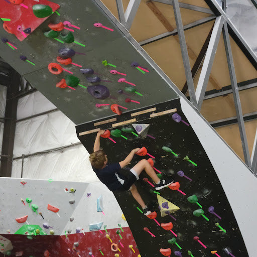 Rock Climbing Gym «Hoosier Heights Indianapolis», reviews and photos, 9850 Mayflower Park Dr, Carmel, IN 46032, USA