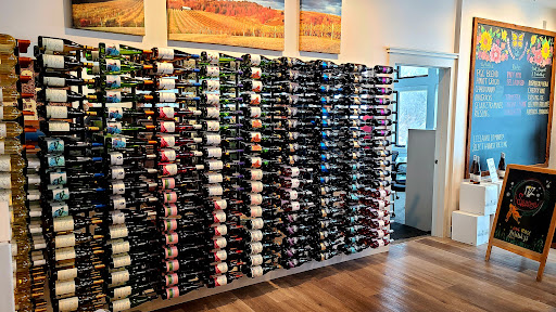 Winery «Bel Lago Vineyards & Winery», reviews and photos, 6530 S Lake Shore Dr, Cedar, MI 49621, USA