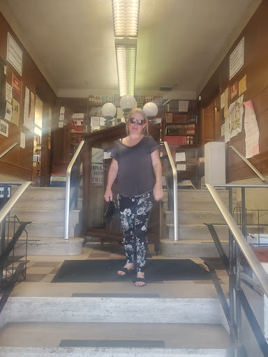 Used Book Store «John K. King Used & Rare Books», reviews and photos, 901 W Lafayette Blvd, Detroit, MI 48226, USA