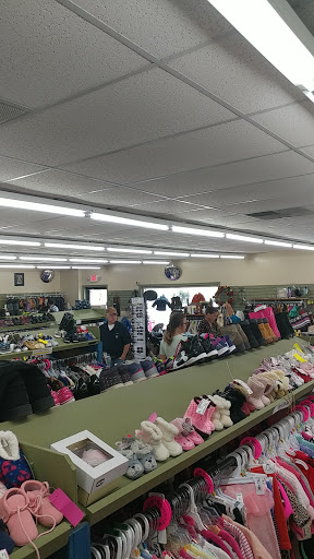 Consignment Shop «Fashion Cents Consignment», reviews and photos, 255 N Decatur St, Strasburg, PA 17579, USA