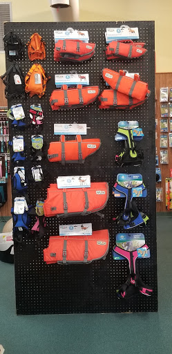 Pet Supply Store «Lazy Creek Discount Pet Food & Supplies», reviews and photos, 351 E Church St, Leesville, SC 29070, USA