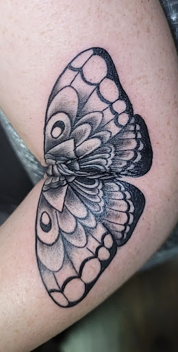 Explore tattoo leg ideas, creative tattoo ideas in Lawrenceburg, available at Yellow Rose Tattoo