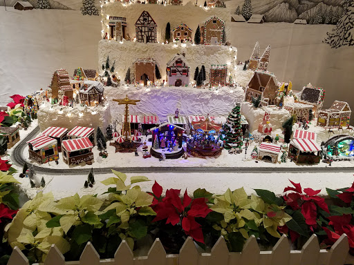 Shopping Mall «900 North Michigan Shops», reviews and photos, 900 N Michigan Ave, Chicago, IL 60611, USA