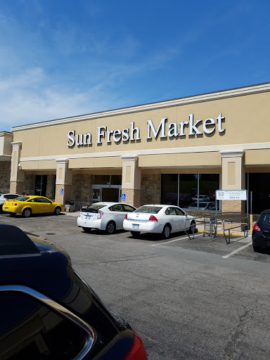 Sun Fresh, 2803 S 47th St, Kansas City, KS 66106, USA, 