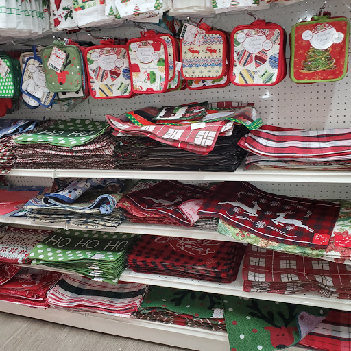 Dollar Store «Dollar Tree», reviews and photos, 235 Prospect Ave, West Orange, NJ 07052, USA