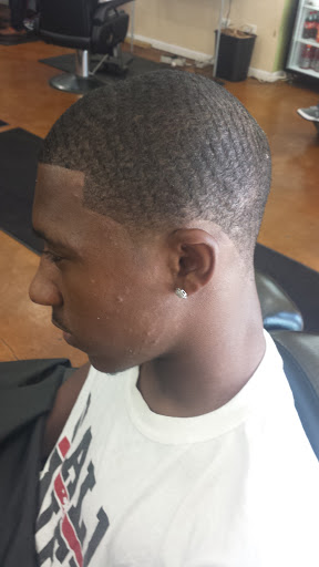 Barber Shop «Clippers Inc Barber Shop», reviews and photos, 78 E Pershing Rd, Chicago, IL 60653, USA