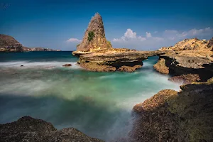 Pantai Tanjung Bloam image