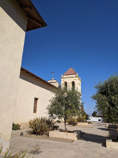 Car Wash «El Estero Hand Car Wash», reviews and photos, 590 Fremont St, Monterey, CA 93940, USA