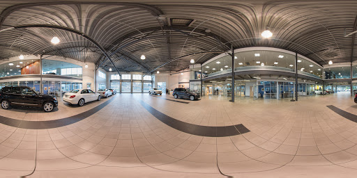 Mercedes Benz Dealer «Mercedes-Benz of Bellevue», reviews and photos, 11850 Bel-Red Rd, Bellevue, WA 98005, USA