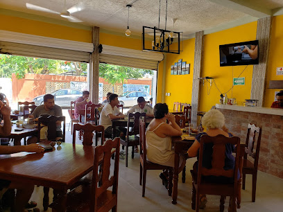 Chocolate y Cafe - Jupiter Sur entre Av. Tulum, Calle Sol Pte. y, Tulum, Q.R., Mexico