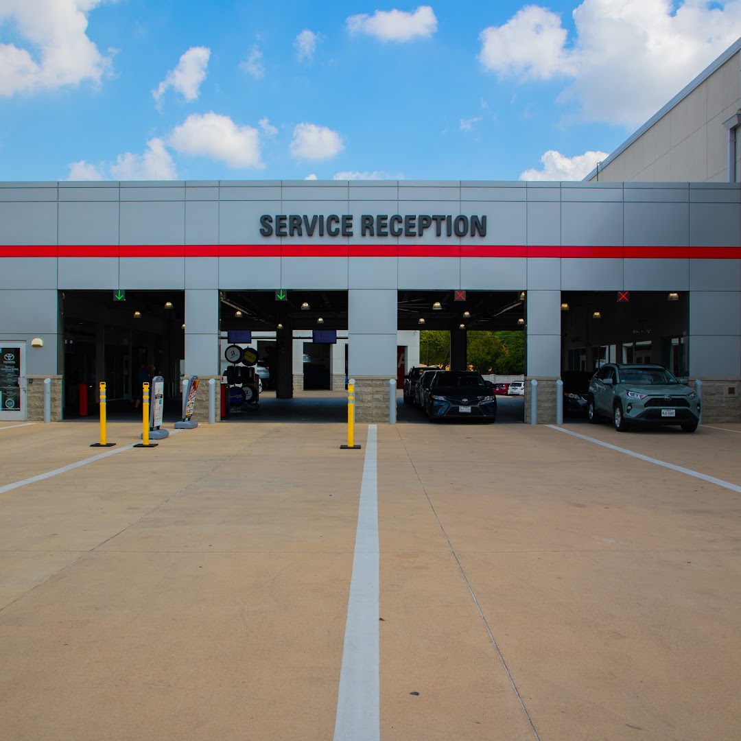 Toyota of Irving Service