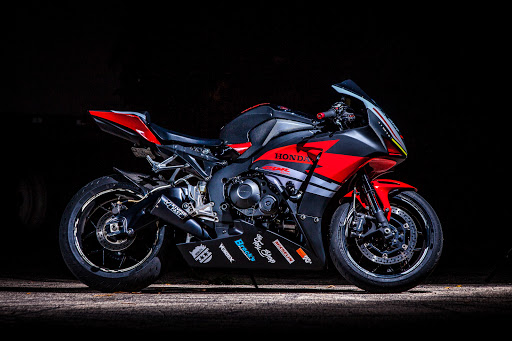 Motorcycle Shop «The Toy Shop & Motolounge», reviews and photos, 1728 W Algonquin Rd, Arlington Heights, IL 60005, USA