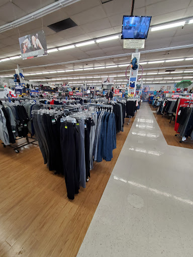 Sporting Goods Store «Big 5 Sporting Goods - Sunnyvale», reviews and photos, 721 Sunnyvale Saratoga Rd, Sunnyvale, CA 94087, USA