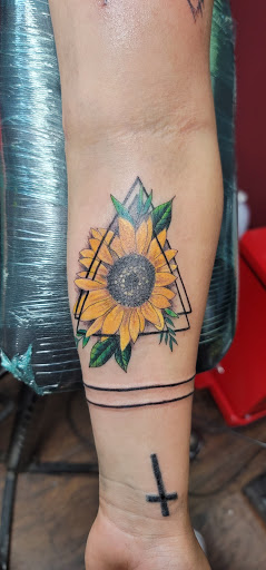 Tattoo Shop «Dragon Rojo Tattoos», reviews and photos, 4627 Buford Dr, Atlanta, GA 30341, USA