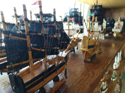 Gift Shop «Sea Shell Shoppe», reviews and photos, 120 N Austin St, Rockport, TX 78382, USA