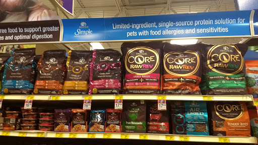 Pet Supply Store «PetSmart», reviews and photos, 1630 13th Ave E, West Fargo, ND 58078, USA