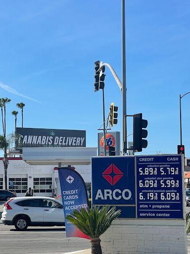 Coffee Shop «The Coffee Bean & Tea Leaf», reviews and photos, 18505 Ventura Blvd, Tarzana, CA 91356, USA