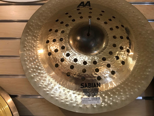 Jewelry Store «Worldwide Jewelry & Pawn», reviews and photos, 1072 Lincoln Way E, South Bend, IN 46601, USA