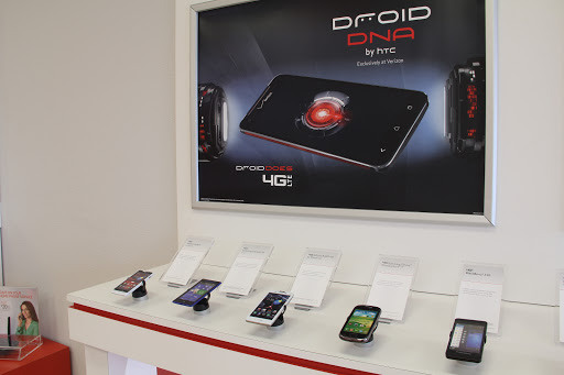 Cell Phone Store «Verizon Premium Retailer - Phone & Wireless», reviews and photos, 571 5 Cities Dr, Pismo Beach, CA 93449, USA