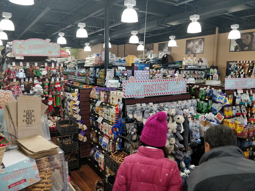 Pet Supply Store «Pet Valu», reviews and photos, 18115 Town Center Dr, Olney, MD 20832, USA