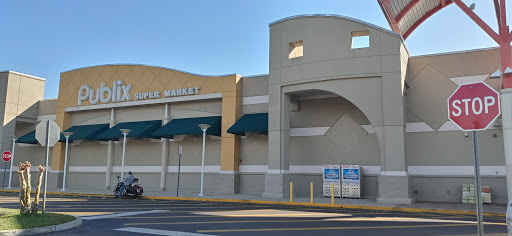 Supermarket «Publix Super Market at Shoppes of Sweetwater», reviews and photos, 3883 Wekiva Springs Rd, Longwood, FL 32779, USA