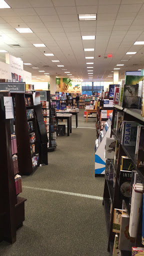 Book Store «Barnes & Noble», reviews and photos, 425 Marketplace Blvd, Hamilton Township, NJ 08691, USA