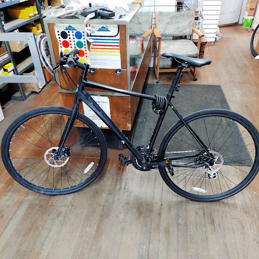 Bicycle Store «Roberts Cycle Shop Chicago», reviews and photos, 7054 N Clark St, Chicago, IL 60626, USA