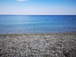 Spiaggia Di Scilla'in fotoğrafı geniş bir kıyı şeridi ile birlikte