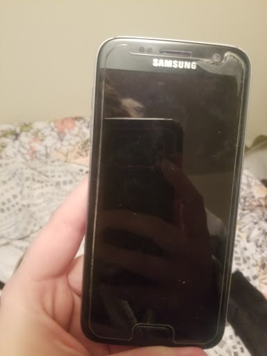 Cell Phone Store «Wireless Trendz - South Springfield», reviews and photos, 1330 E Battlefield Rd, Springfield, MO 65804, USA