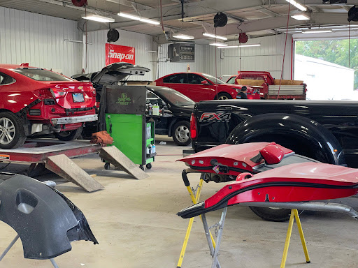 Auto Body Shop «Adams Auto Body and Service Center», reviews and photos, 1811 IL-120, McHenry, IL 60051, USA