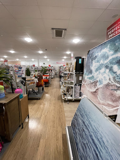 Department Store «HomeGoods», reviews and photos, 1087 Old Country Rd, Riverhead, NY 11901, USA