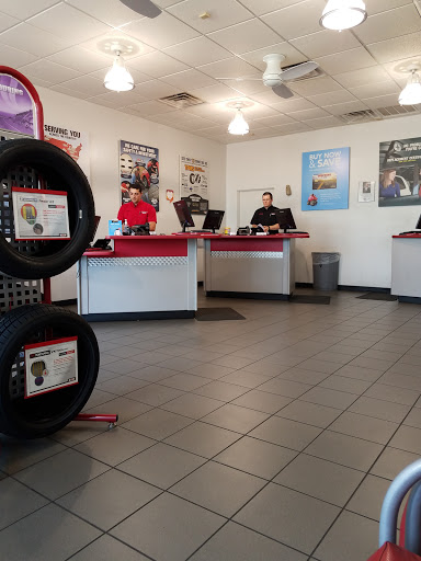 Tire Shop «Discount Tire Store - Tyler, TX», reviews and photos, 3910 S Broadway Ave, Tyler, TX 75701, USA
