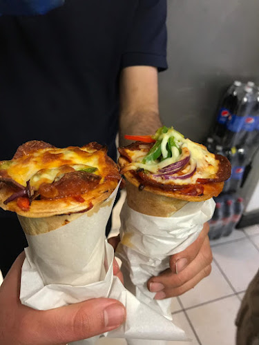 Cono Pizza - Pizza